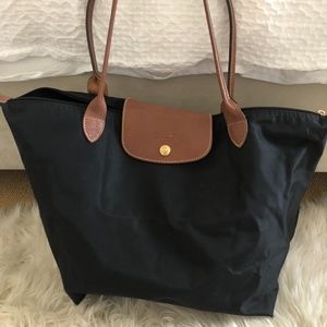 Longchamp Tote (medium)